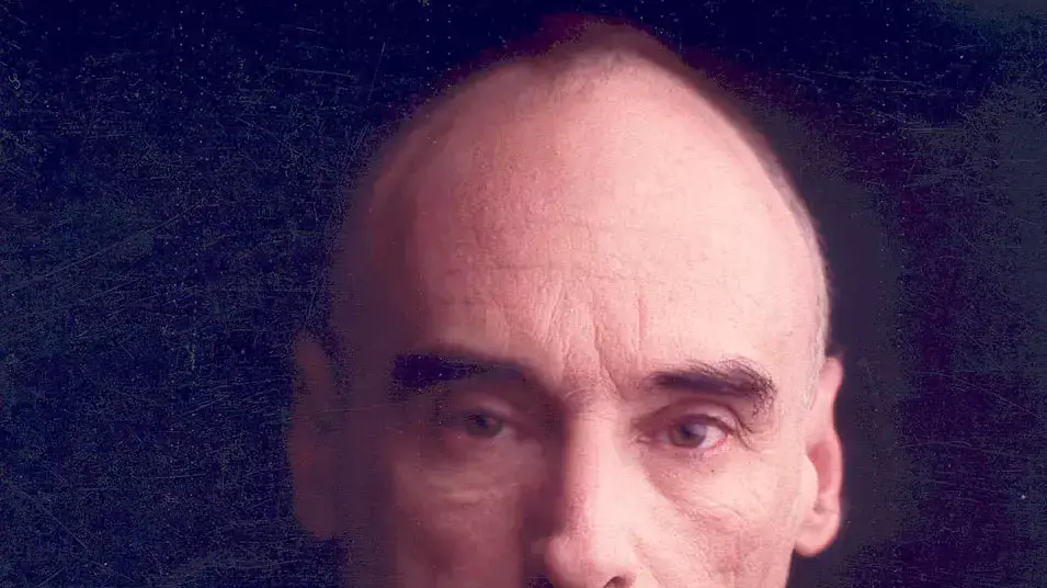חנוך לוין