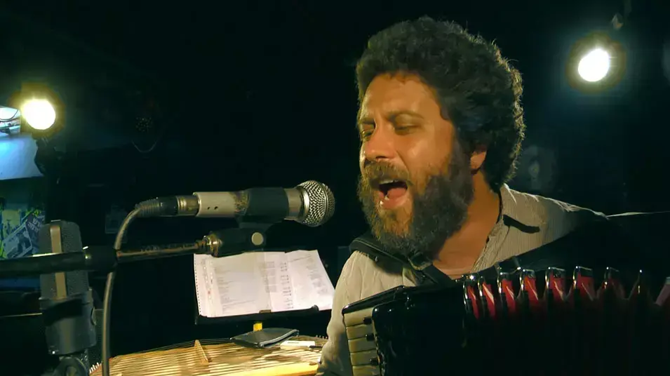 נועם ענבר, "Jabberwocky"