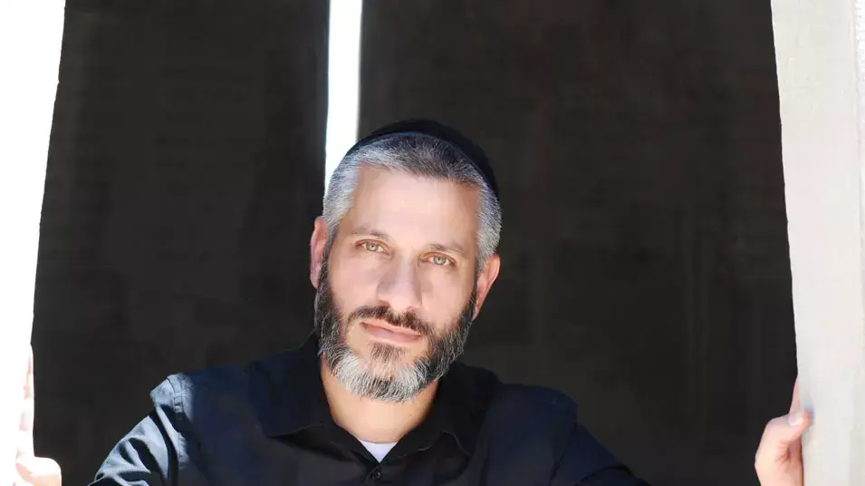 אביתר בנאי תל אביב