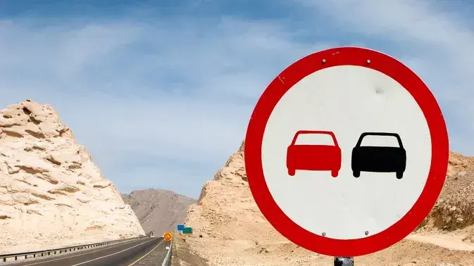 עקיפות בכביש