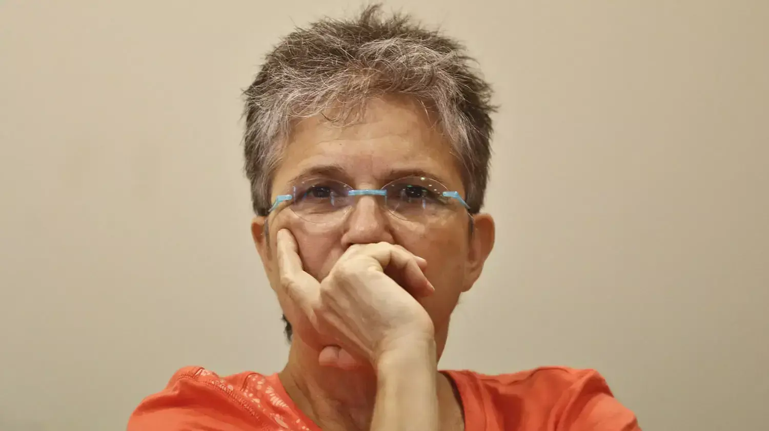 אורנה אוסטפלד נציגת סיעת עוז אורנה אוסטפלד נציגת סיעת עוז