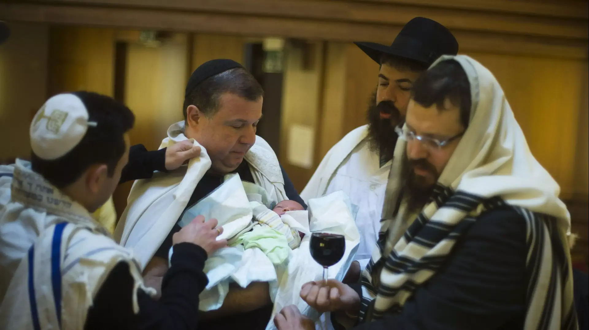 ברית מילה ברית מילה