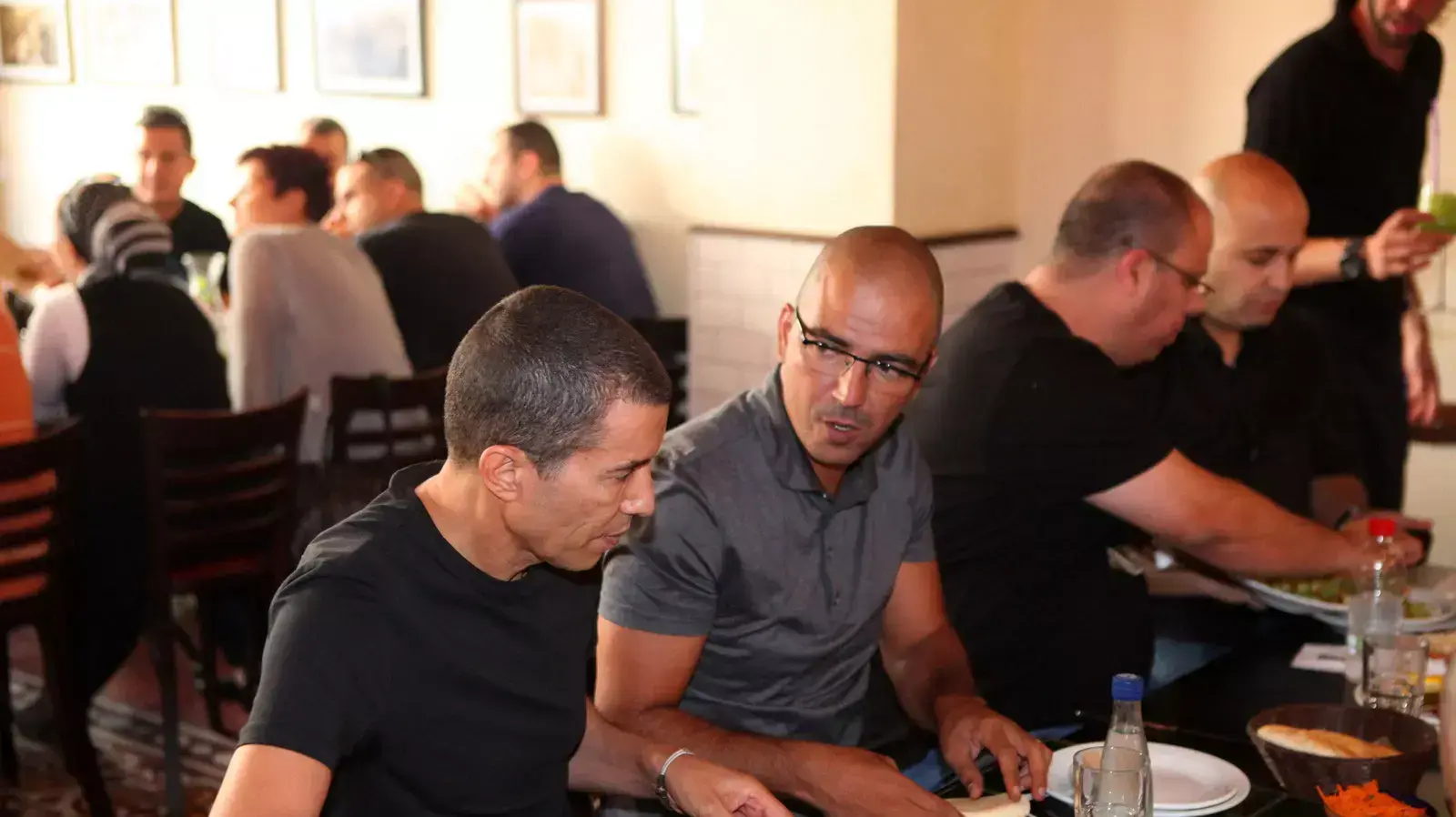 חיים רביבו עם אלי טביב הבעלים של בית"ר ירושלים