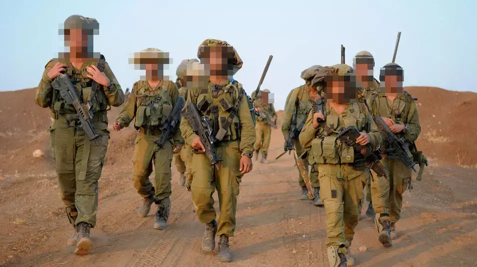 הרמטכ"ל בני גנץ בתרגיל חטיבתי של גבעתי, יוני 2012