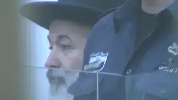 הרב הראשי לשעבר יונה מצגר שוחרר למעצר בית