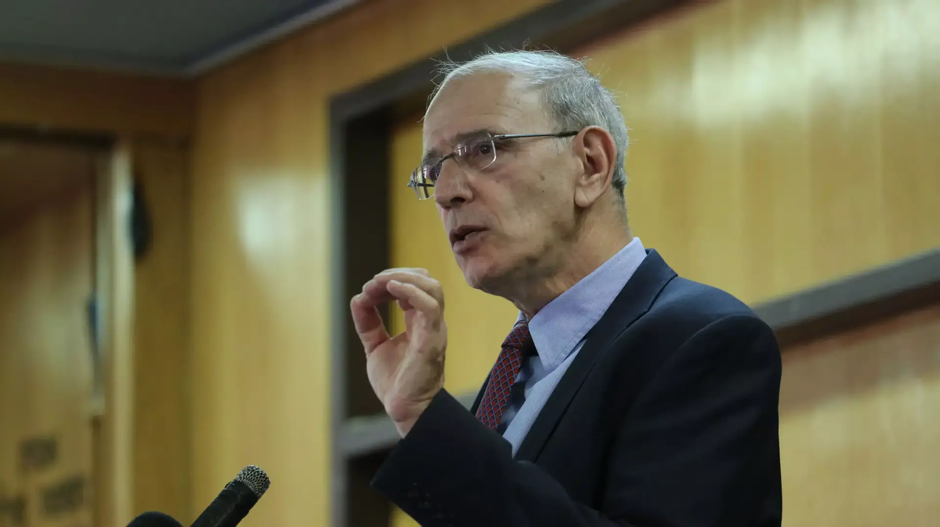 משה לדור בטקס חילופי פרקליט המדינה. דצמבר 2013