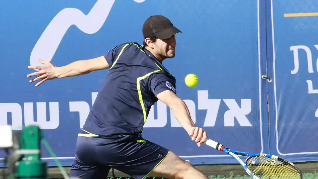 אמיר ויינטרוב אמיר ויינטרוב