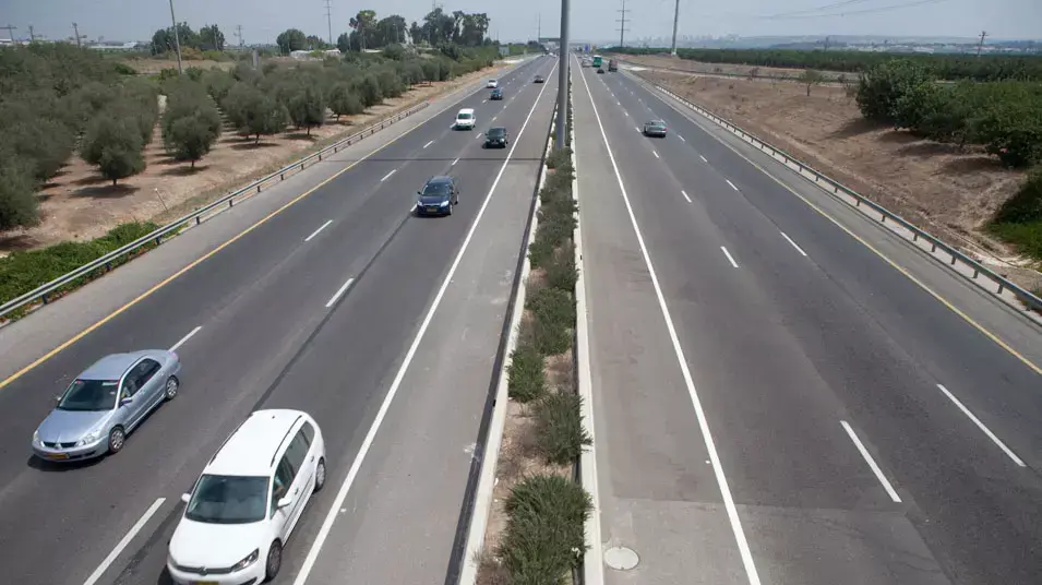 מחלף אייל כביש 6, אוגוסט 2013 מחלף אייל כביש 6, אוגוסט 2013