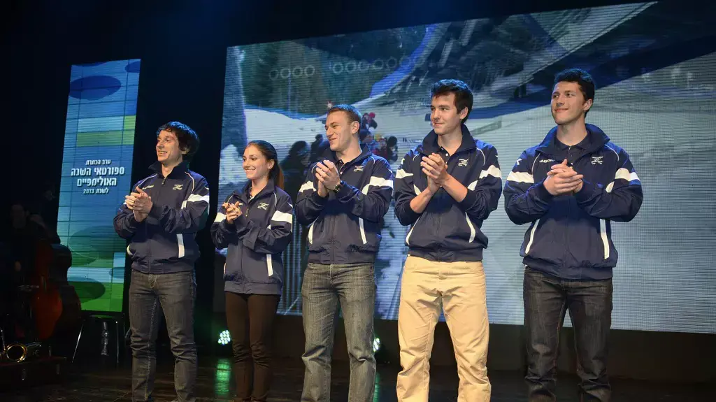 המשלחת הישראלית לאולימפיאת החורף, ולאדיסלאב ביקאנוב, ייבגני קרסנופולסקי, אנדריאה דוידוביץ', אלכסיי ביצ'נקו, וירג'ייל ואן דהפוט