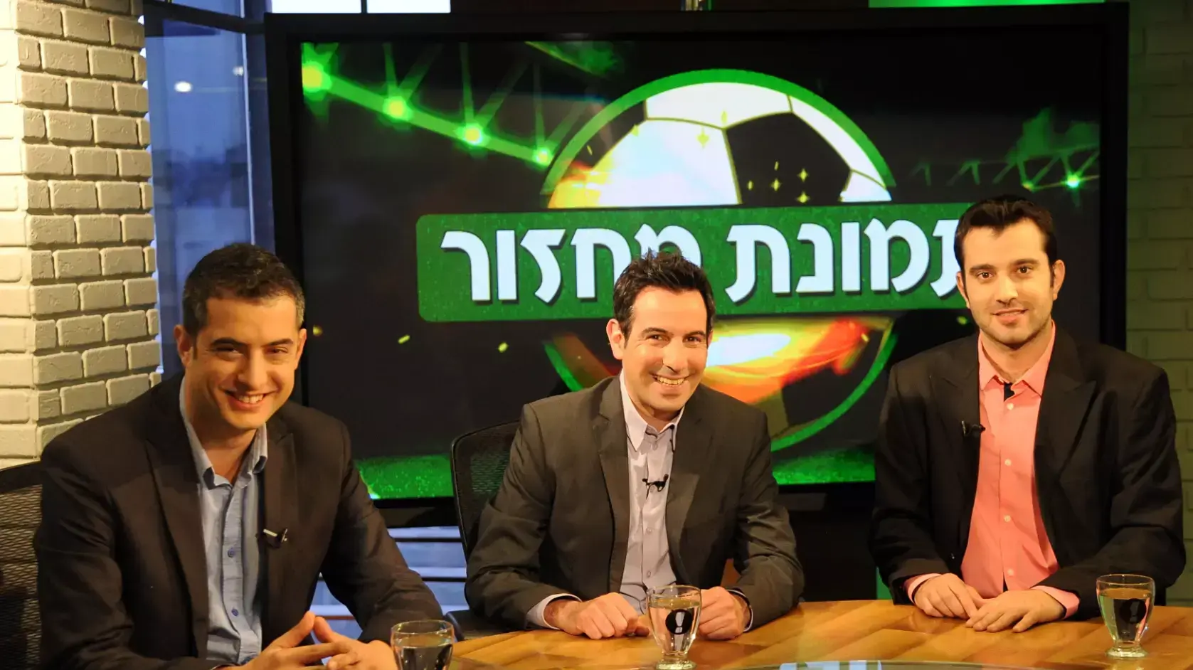 אורן יוסיפוביץ, רענן ברנובסקי, ענבל מנור  צוות תמונת מחזור