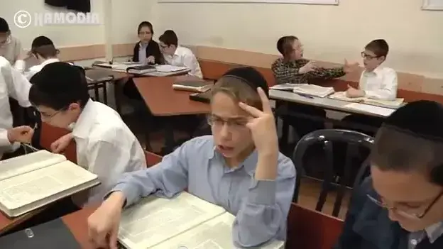 למה לומדים תורה בליל חג השבועות?