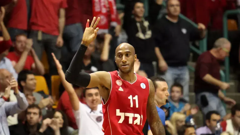 שחקן הפועל ירושלים ברייסי רייט שחקן הפועל ירושלים ברייסי רייט