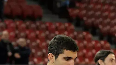 מונאס דאבור, גראסהופרס