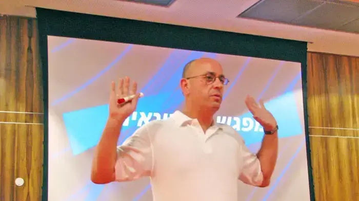 גיל אגמון, מנכ"ל דלק מוטורס