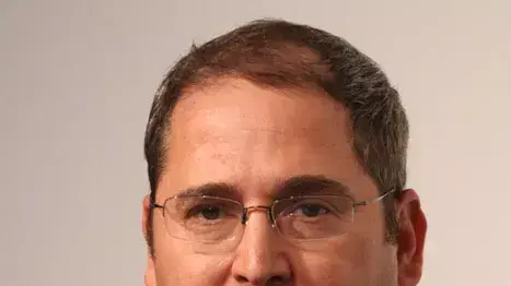 ניר גלעד נשיא ומנכל החברה לישראל ניר גלעד נשיא ומנכל החברה לישראל