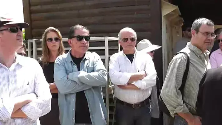 העיתונאי ראובן פדהצור הובא למנוחות: "ראש למבקרים"
