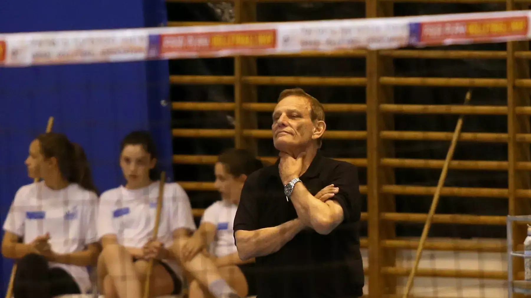 מאמן נבחרת ישראל בכדורעף נשים אריה זלינגר מאמן נבחרת ישראל בכדורעף נשים אריה זלינגר