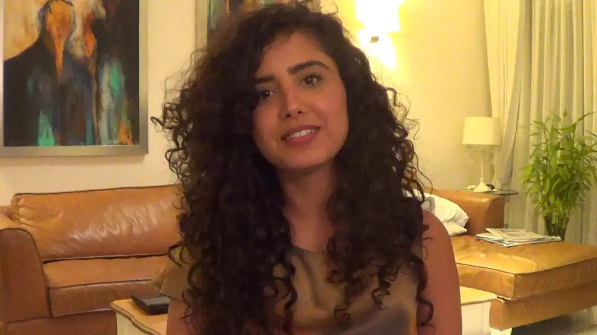 קארין האח הגדול