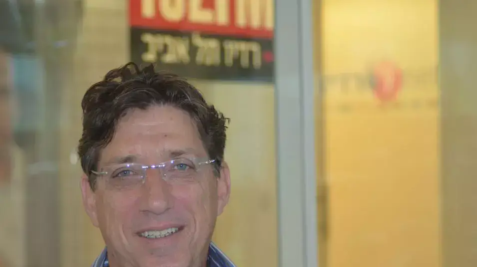 חגי גולן מתארח בתעודת עיתונאי
