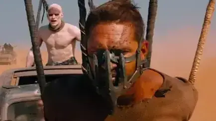 טריילר מקס הזועם