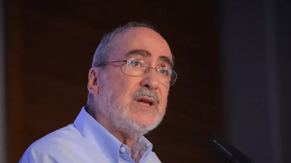 נשיא בית המשפט העליון אשר גרוניס בוועידת המשפט באשקלון. אוגוסט 2014
