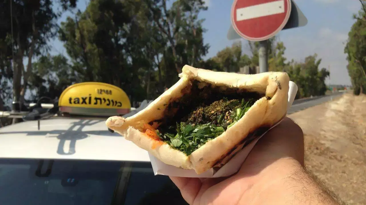 סמבוסק כבש במקום של עיוב