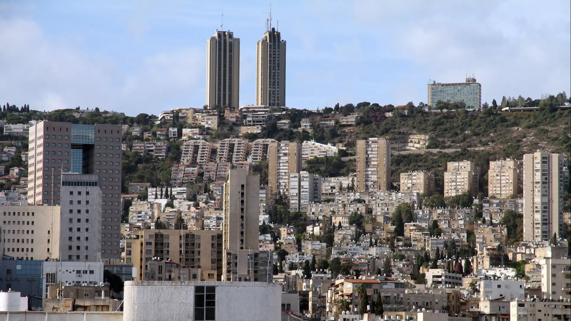 העיר חיפה