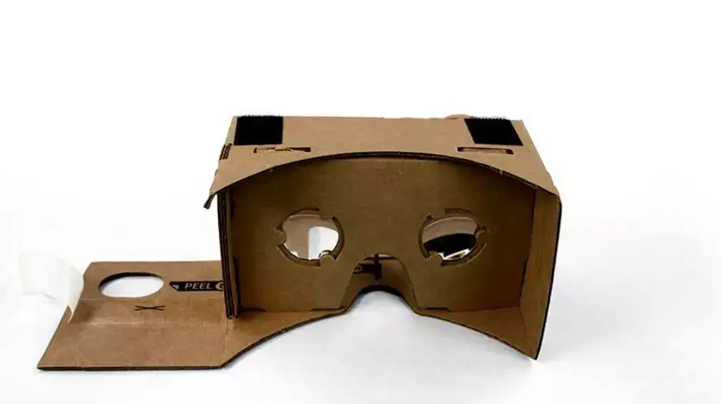 גוגל CARDBOARD