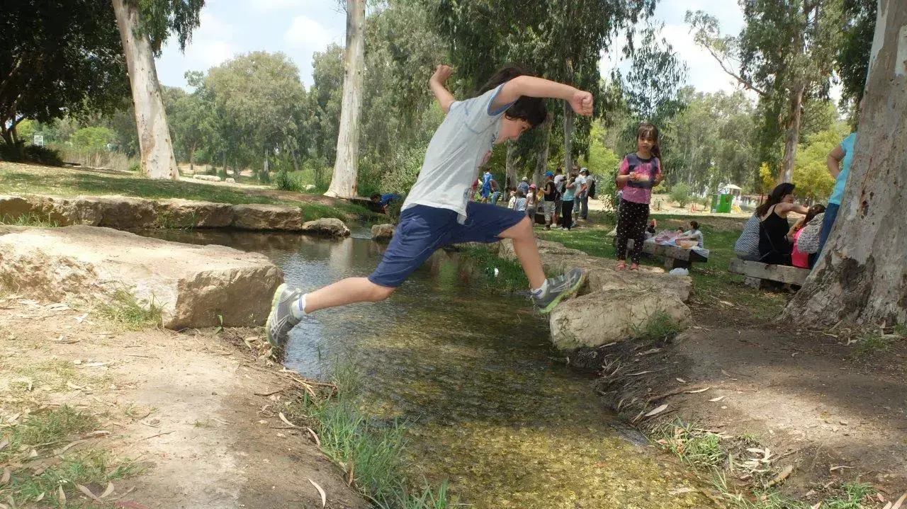 טיול גן לאומי תל אפק אנטיפטריס