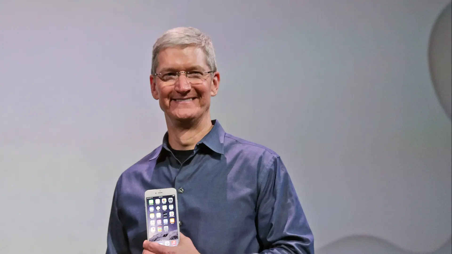 אפל, טים קוק, אייפון 6, apple watch, שעון חכם