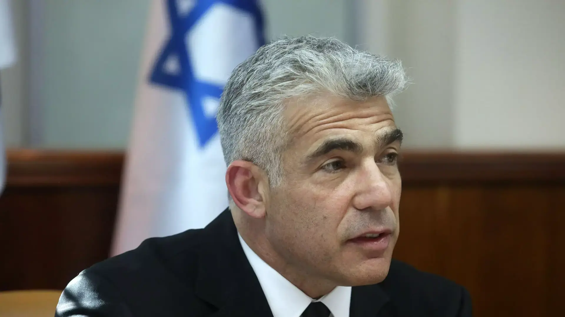 שר האוצר יאיר לפיד בישיבת הממשלה, אוקטובר 2014