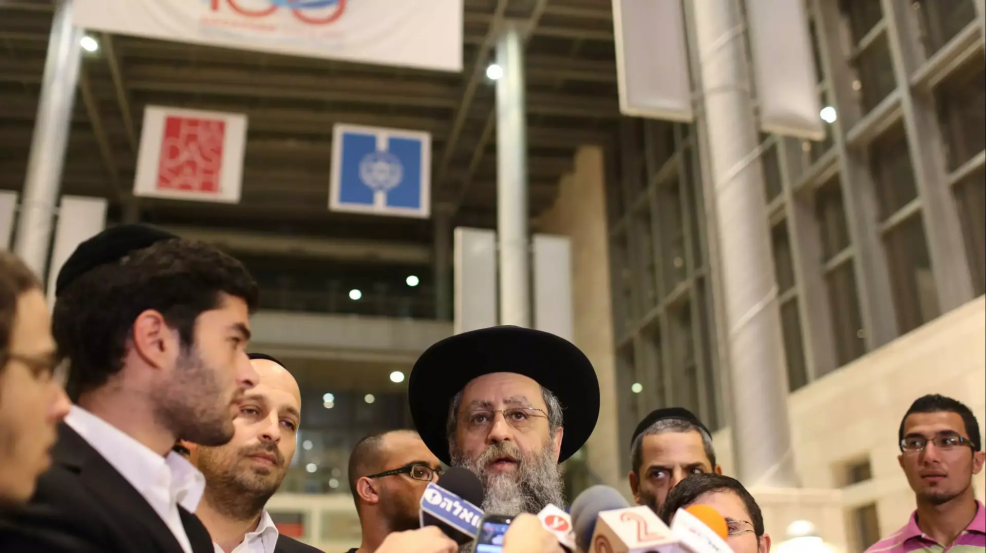 הרב דוד יוסף, בנו של הרב עובדיה