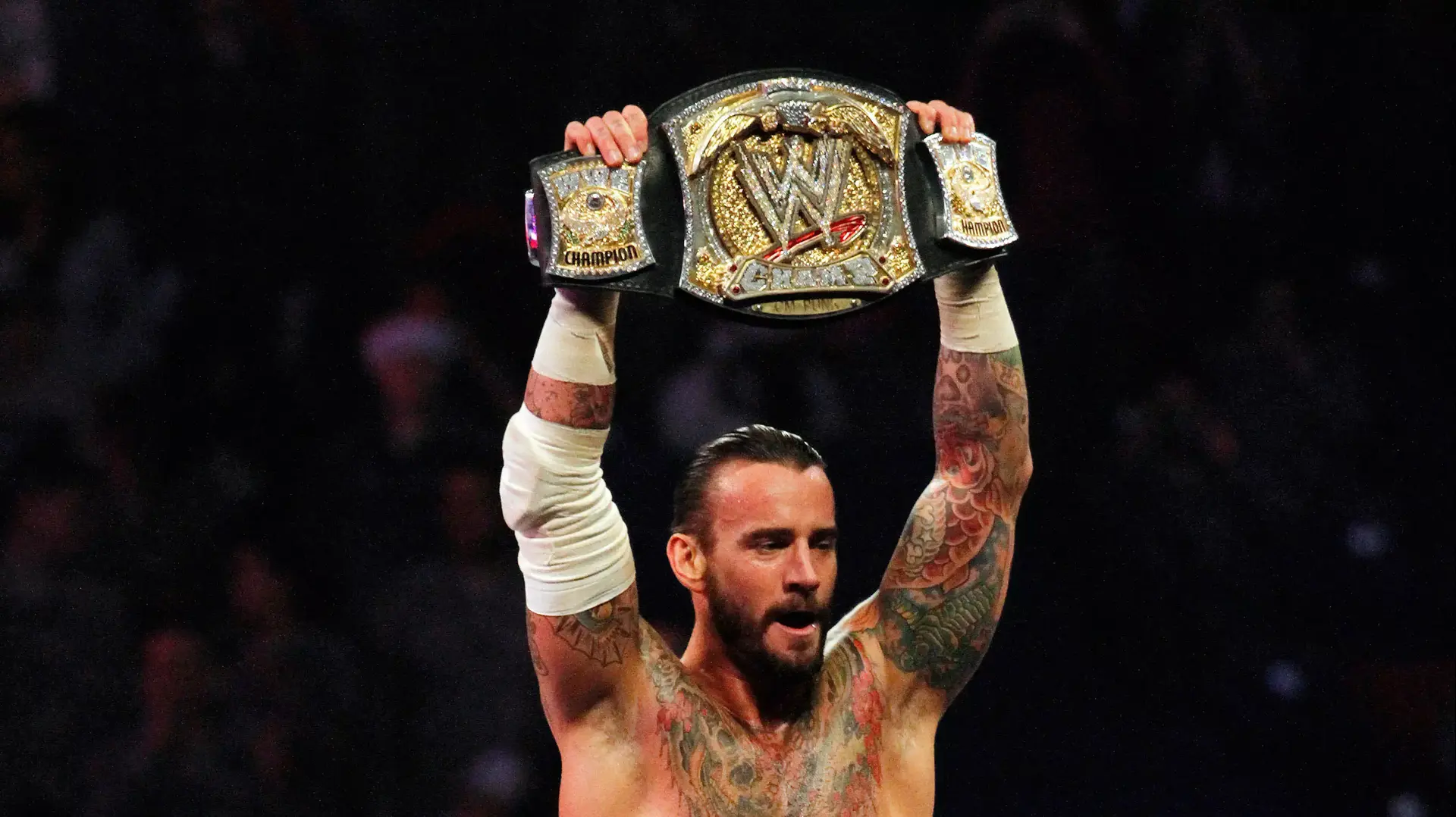 מתאבק ה-WWE סי. אם פאנק מתאבק ה-WWE סי. אם פאנק
