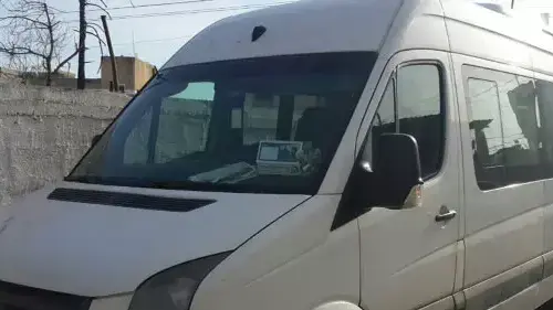 נהג ב ג'סר א-זרקא נתפס מסיע 41 נוסעים בטרנזיט שיכולה להכיל 15 איש, דצמבר 2014
