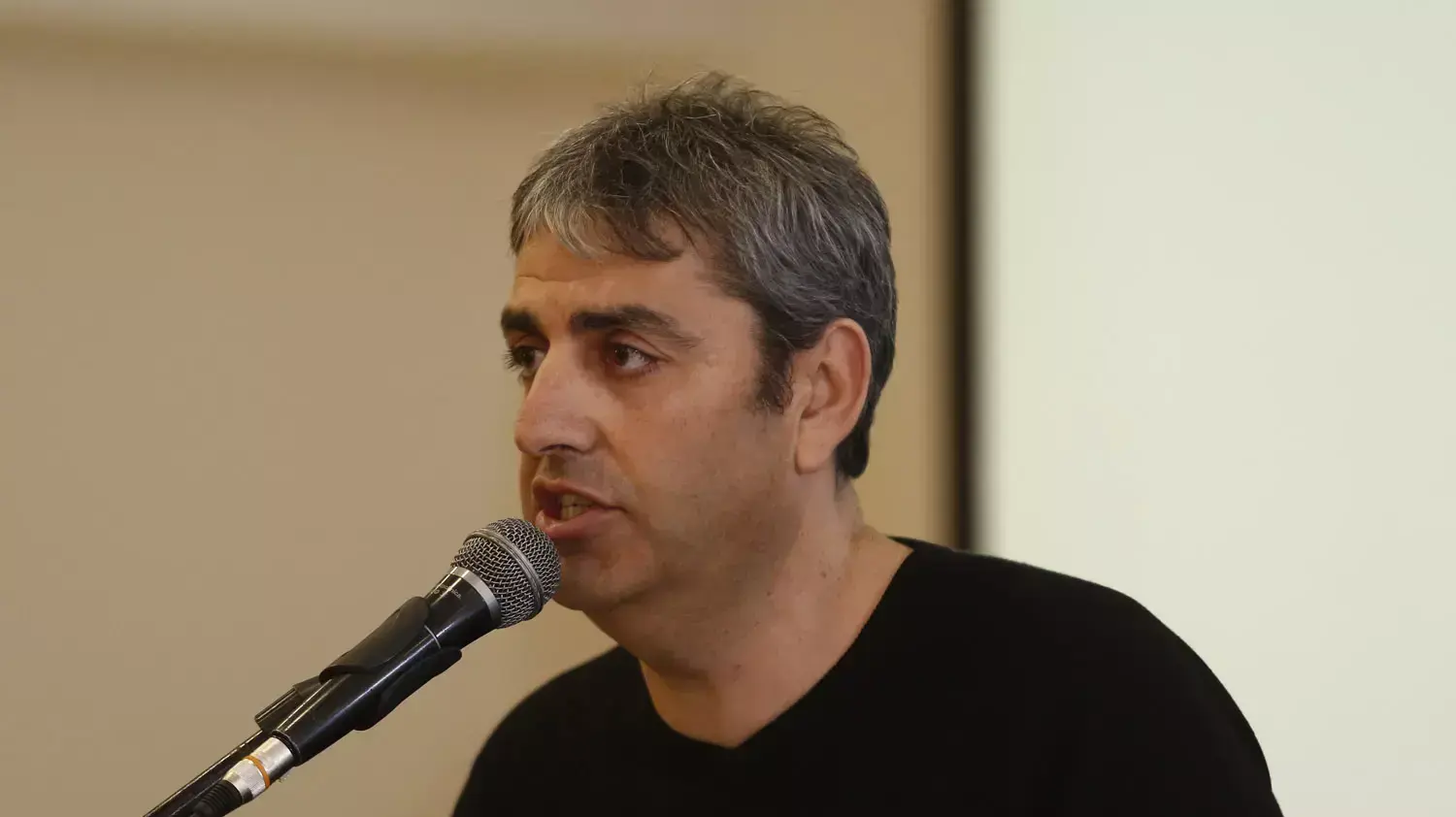 אלי רבי מאמן נבחרת ישראל בכדורסל