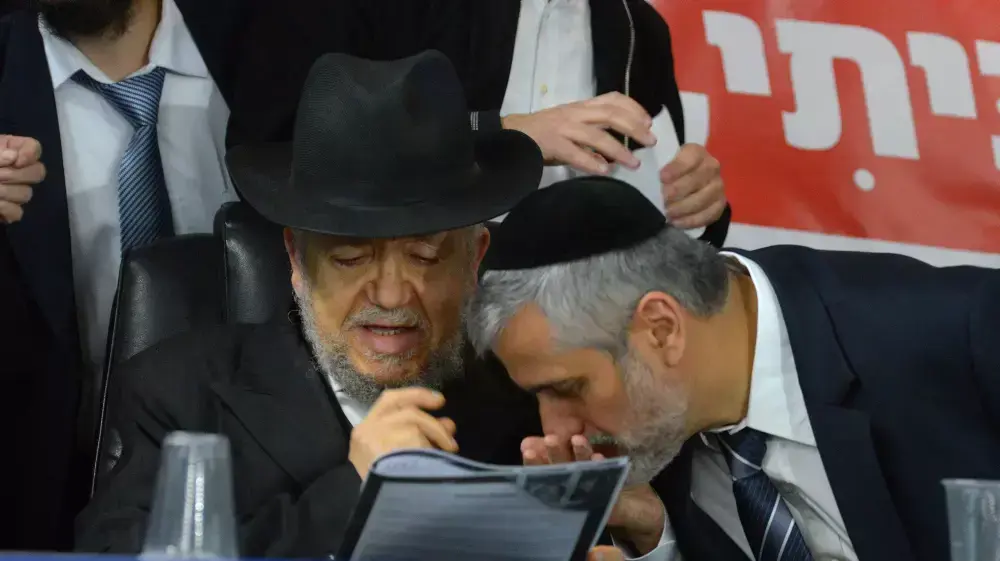 אלי ישי ופטרונו הרב מאיר מאזוז