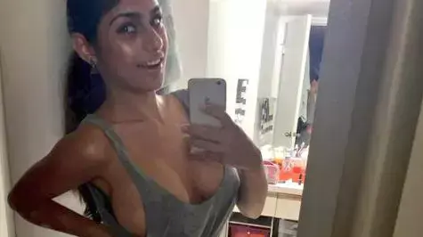 שחקנית הפורנו הלבנונית מיה חליפה