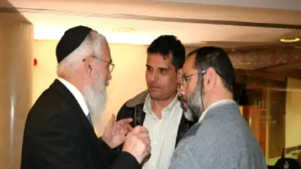 ערבים ויהודים מקיימים מפגשי הידברות למען השלום ערבים ויהודים מקיימים מפגשי הידברות למען השלום