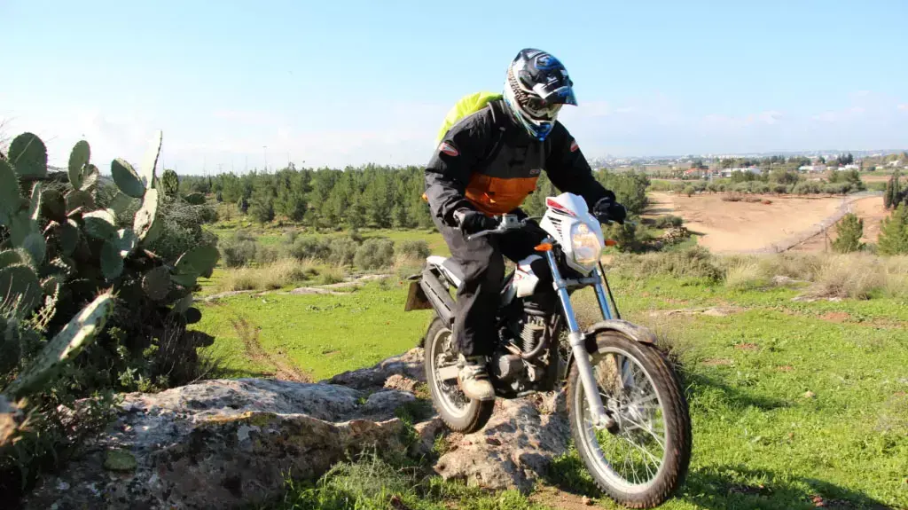 מבחן אופנוע שטח בטה ALP 200