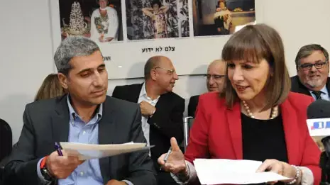 שרת הספורט לימור לבנת