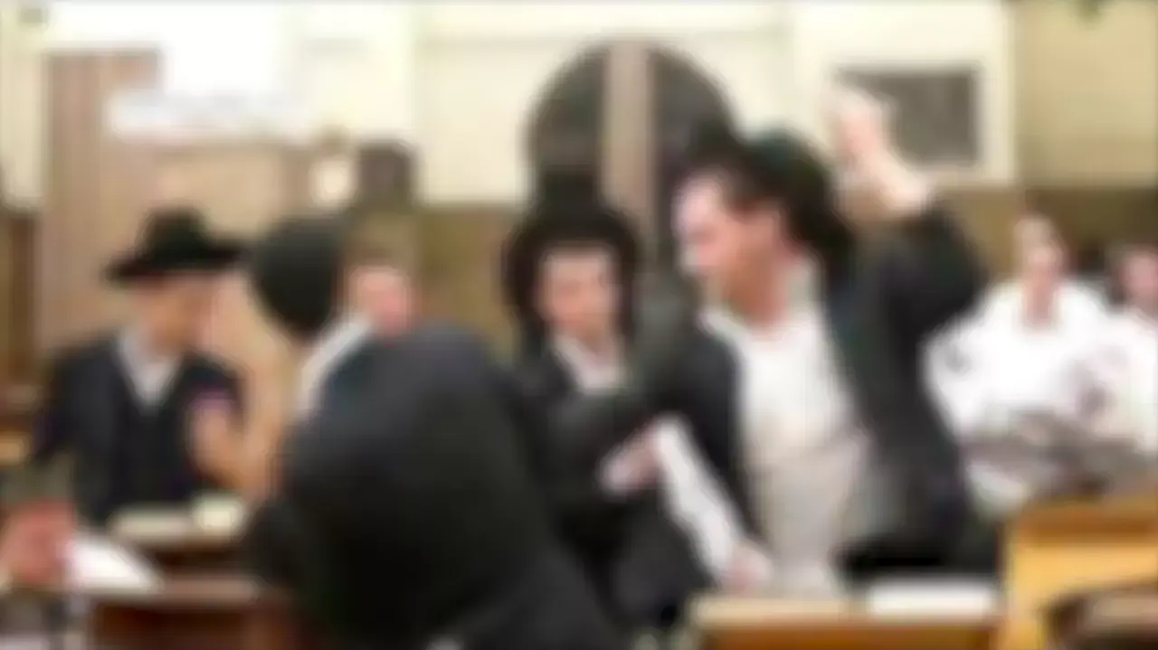 שוב: קטטה בישיבת פוניבז' שוב: קטטה בישיבת פוניבז'