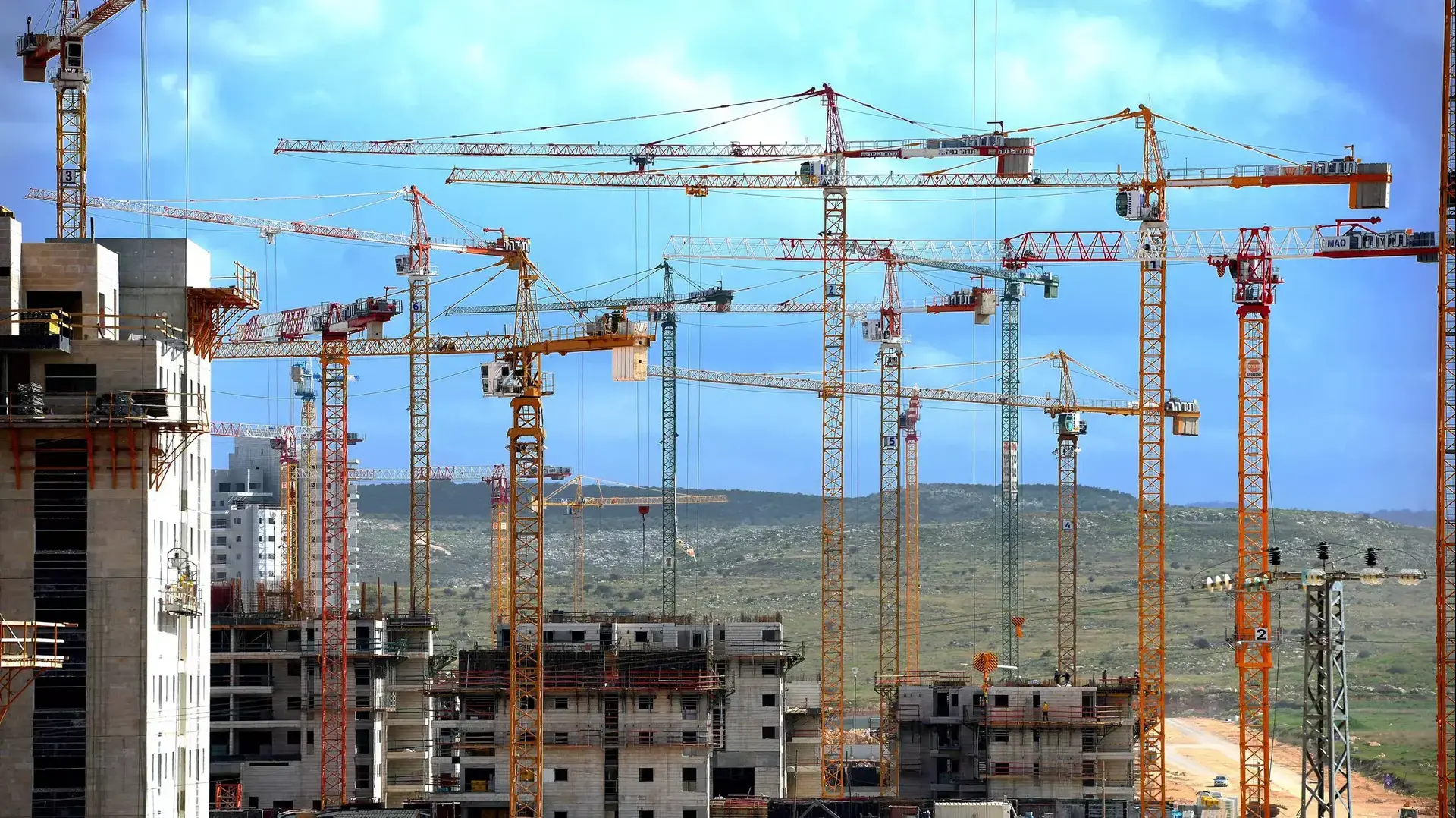 בניית עשרת אלפים יחידות דיור בראש העין. פברואר 2015