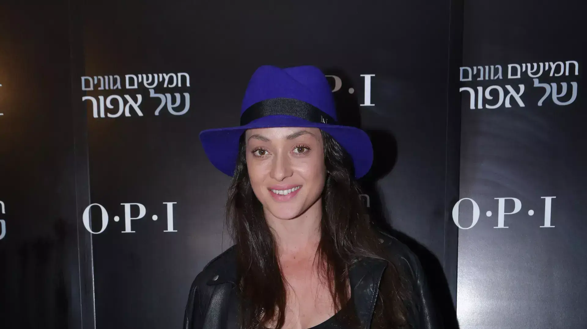 אנה ארונוב אנה ארונוב