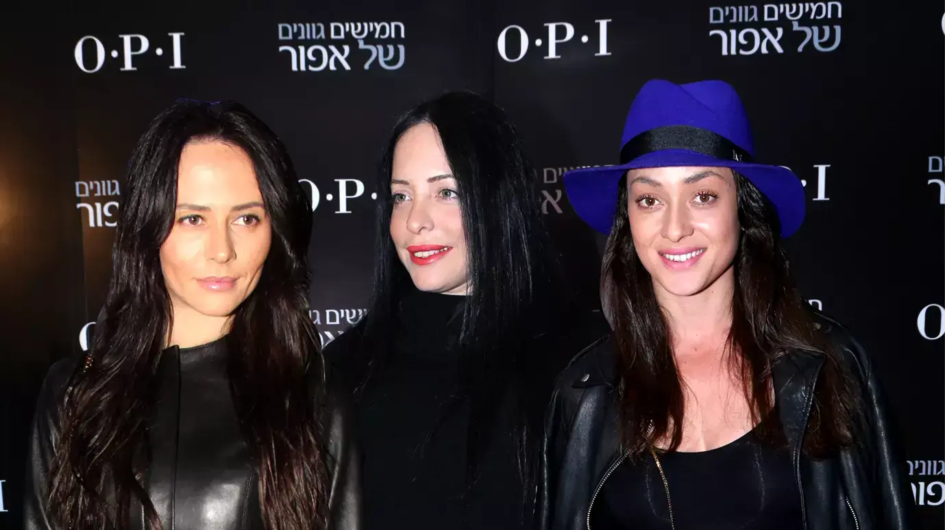 אנה, מיכל אמדורסקי, מרינה קבישר אנה, מיכל אמדורסקי, מרינה קבישר