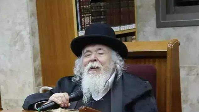 המקובל ניסים מויאל