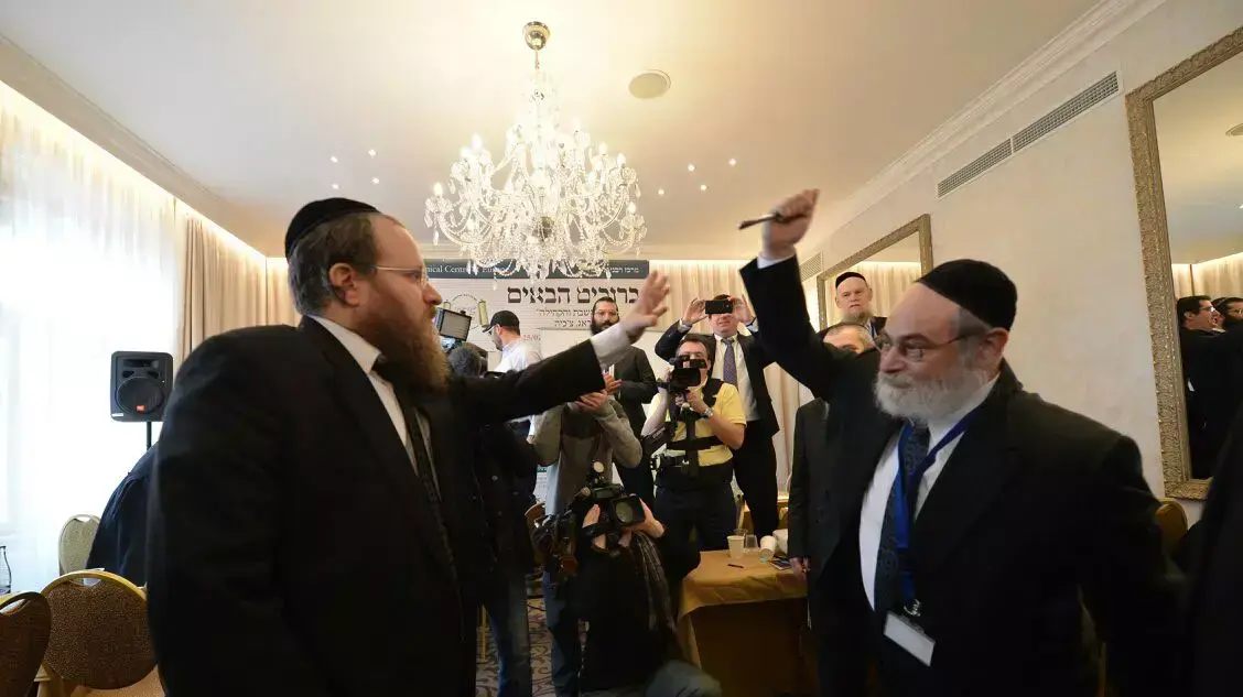 רבנים באירופה לומדים הגנה עצמית ועזרה ראשונה