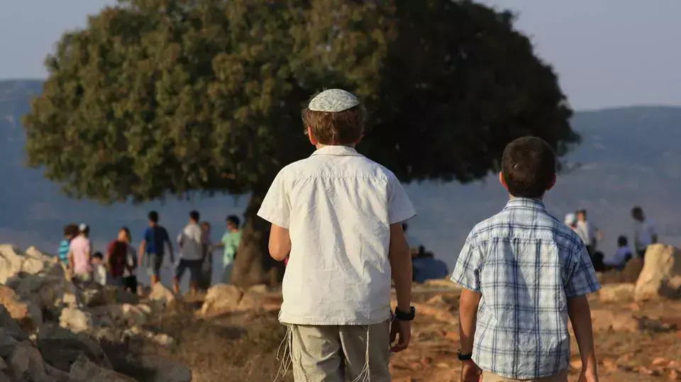 תלמיד מספר על רשת מיתרים תלמיד מספר על רשת מיתרים