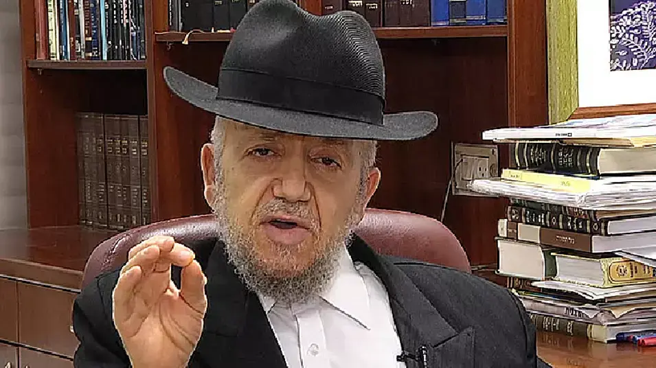 הרב מאזוז: "אלי ישי לא יודע לקרוא בלי ניקוד? נו באמת"