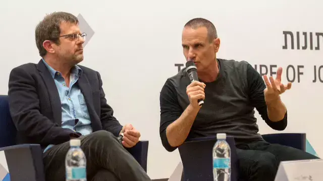 יון פדר וערן טיפנברון בפאנל לציון 15 שנה ל-ynet