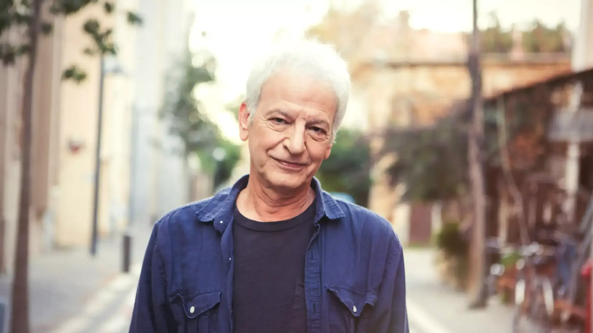 שלום חנוך  סופרת גדולה, ההר
